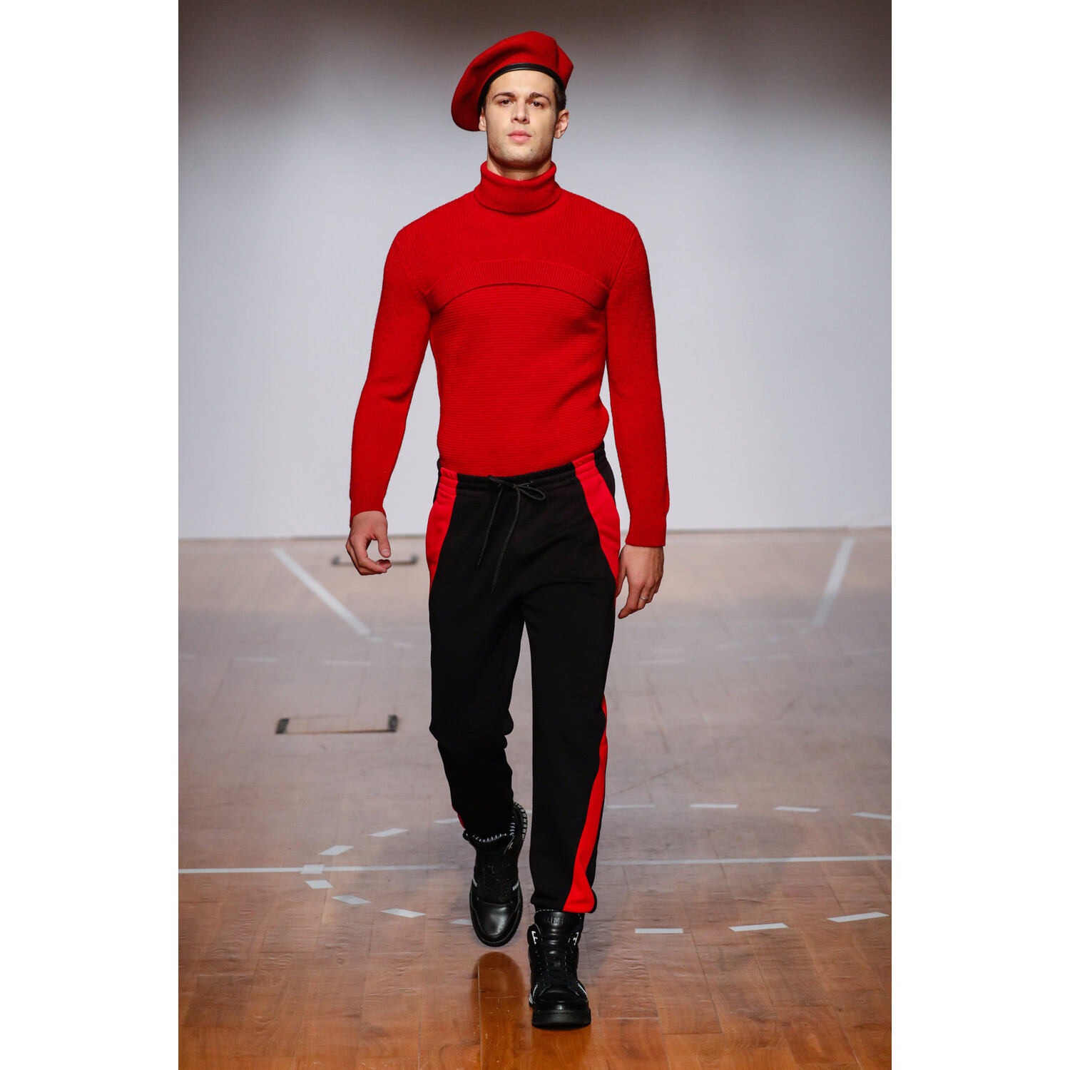 Фото Bikkembergs Pre-Fall 2020 / Bikkembergs осень-зима 2020